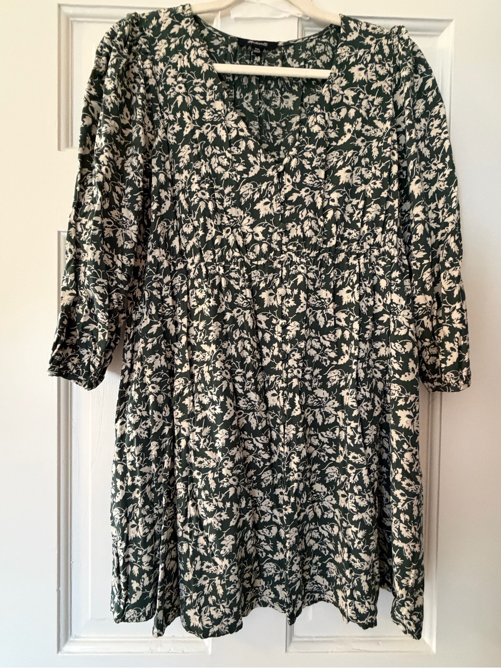 Madewell Green & Cream Floral V-Neck Mini Dress